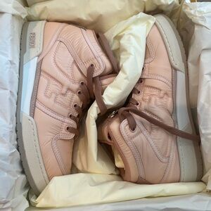 Fendi Match Sneaker size 40